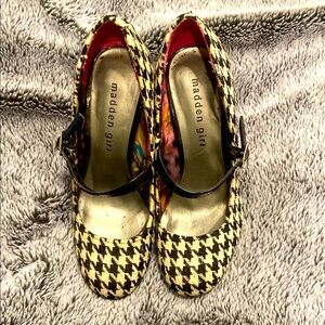 Madden Girl Black and White Houndstooth Flats